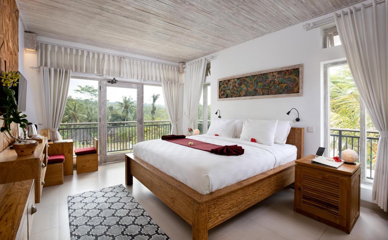 Abian Taksu Suite & Villas Тегалаланг Екстериор снимка